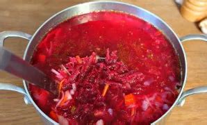 Schematinis paveikslas su pagrindiniais Olandiško padažo ingredientais