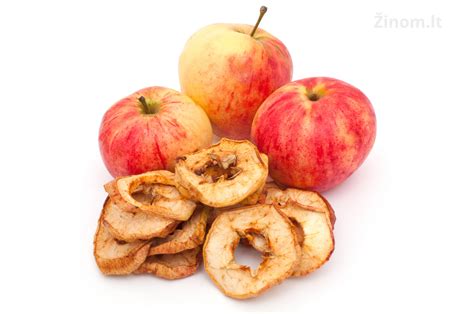 obuoliai krenta