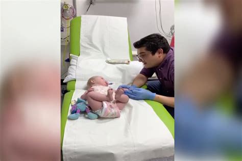 Vizitas pas gydytoją su naujagimiu