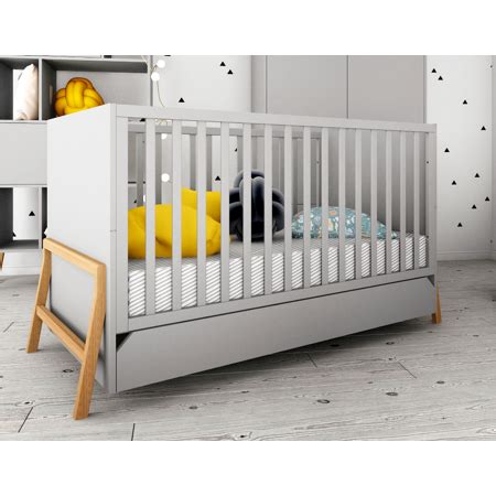 Vaiko lovelė su pakelta galvūgaliu