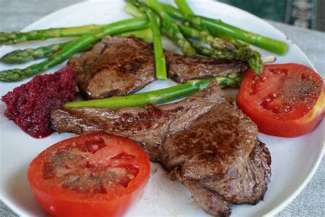 įvairūs vaikų patiekalai