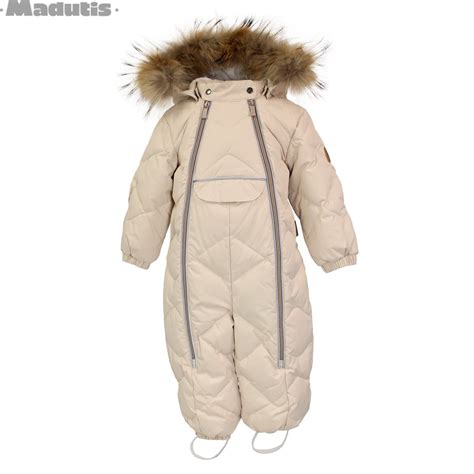 sintetinis ir pūkinis kombinezonai palyginimas