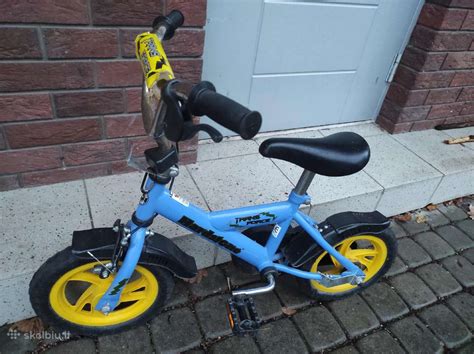 vaikiškas dviratis paspirtukas