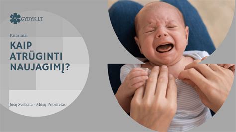 Kūdikis ant kelių pilvu žemyn