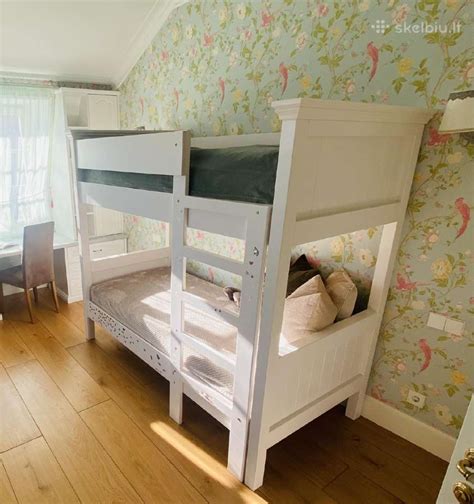 Medžio masyvo dviaukštė trivietė lova