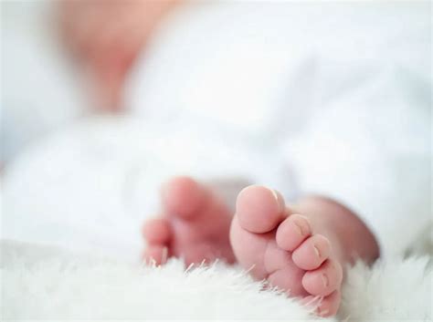 kūdikis 39 savaitę