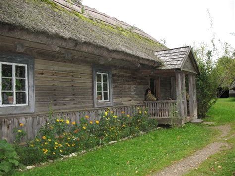 Tradicinė lietuviška sodyba