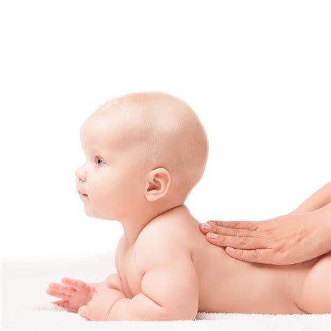 Kūdikio masažas pilvukui