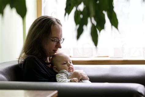 Motinos ir kūdikio nuotrauka