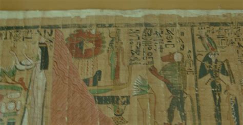 Senovės Egipto papirusas su medicininiais įrašais