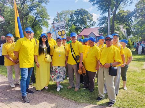 Aplinkos vaizdas prie Plinkšių ežero ir dvaro