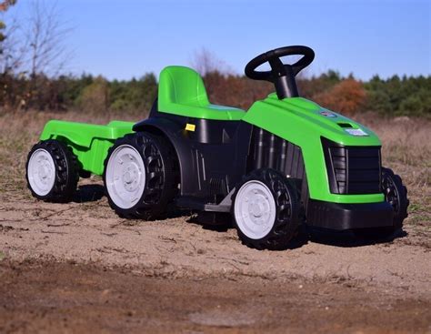 Vaikiškas elektrinis traktorius