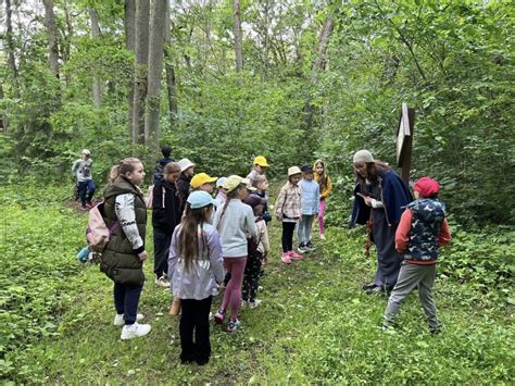 Vaikai edukacinėje stovykloje Mažeikiuose