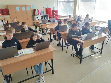 Nuotrauka, iliustruojanti šiuolaikinius vaikų žaidimus su technologijomis