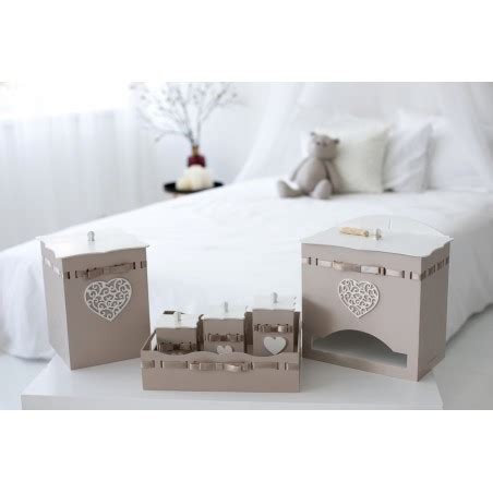 Turinys Kūdikio dėžutės