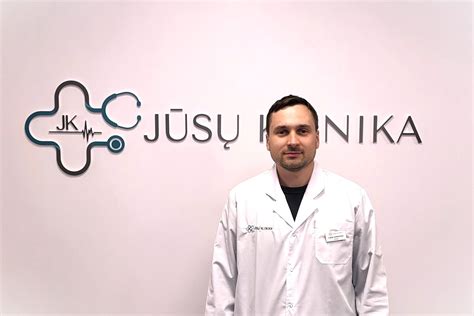 Nuotrauka: gydytojas T. Biržietis konsultacijos metu