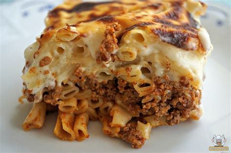 makaronu apkepas su jautienos padazu
