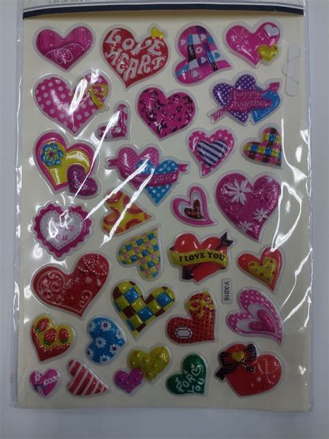 Įvairių dydžių ir formų vaikiškos čiuožyklos