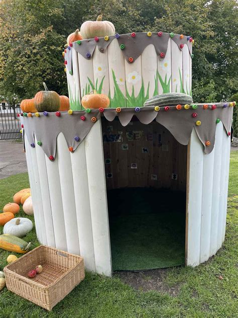 Logotipas Viekšnių lopšelis-darželis „Liepaitė“