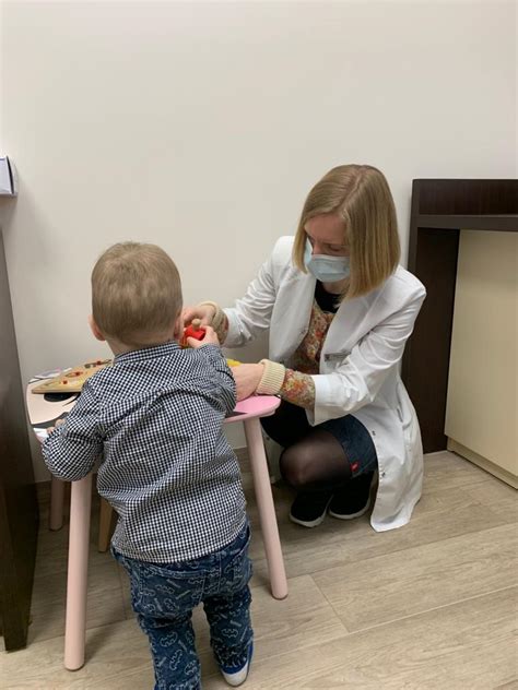 vaikų pediatras konsultuoja