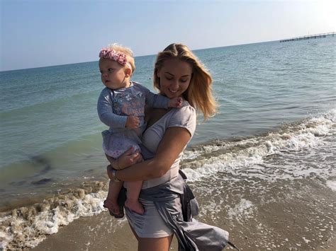 Motina su neįgalia dukra kelionėje