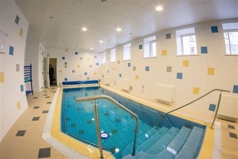 Rekonstruoti Krikščioniškųjų gimdymo namų priestato vaizdas