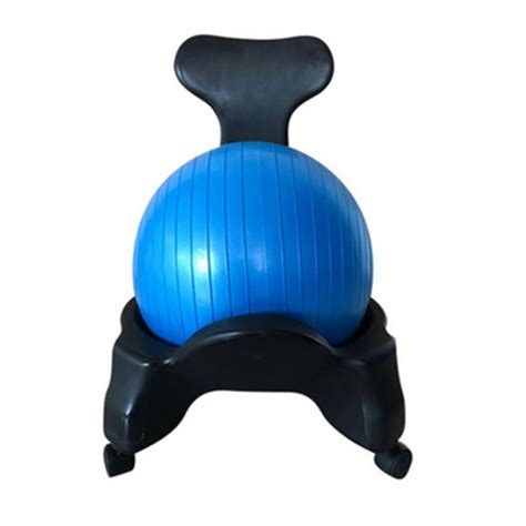 Nėščioji su gimdymo kamuoliu