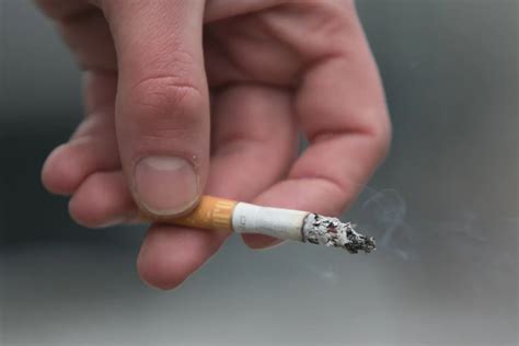 schematinis vaisiaus aprūpinimo deguonimi sutrikimas dėl rūkymo