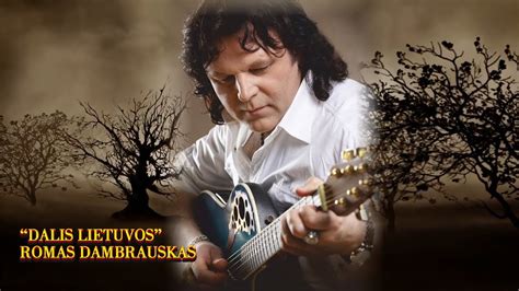 Romas Dambrauskas koncertuoja scenoje