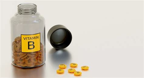 Simptomai ir priežastys, susijusios su vitamino B12 trūkumu