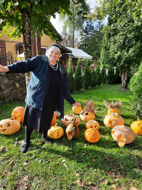 Nuotrauka: Asmenys, gaunantys socialinės globos paslaugas
