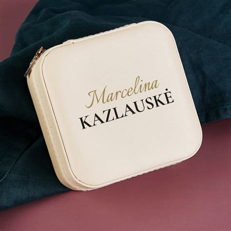 Nuotrauka, kurioje matyti gydytojo M. Dūdočio vardas ir pavardė