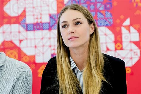 Ieva Andrejevaitė filmuojantis sudėtingą sceną