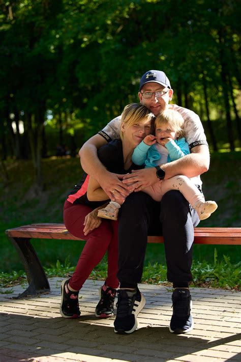 Motinystė ir šeima