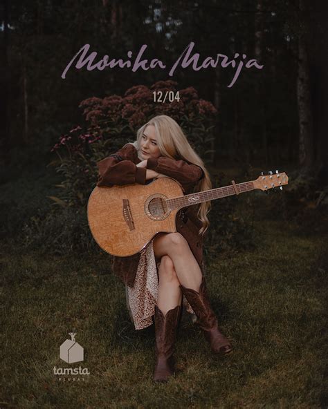 Monika Marija su gitara