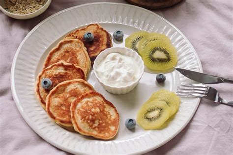 Mažų apvalių blynelių kepimo procesas