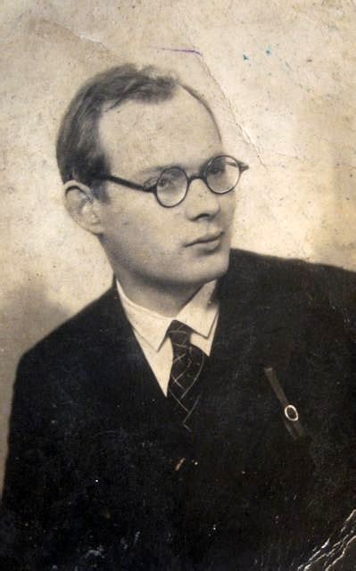Kazys Boruta jaunystėje