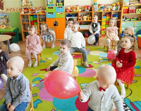 aukštos kvalifikacijos pedagogai darželyje