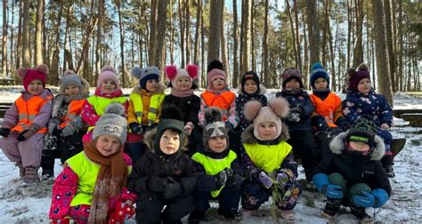 vaikai tyrineja gamta