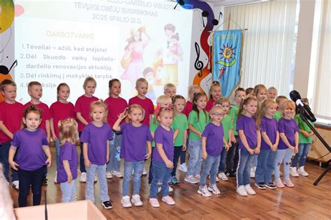 Darbuotojų susirinkimas lopšelyje-darželyje