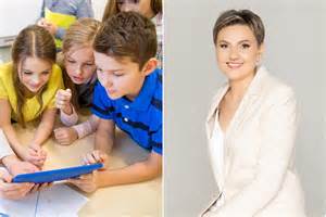 Vaikai mokosi anglų kalbos