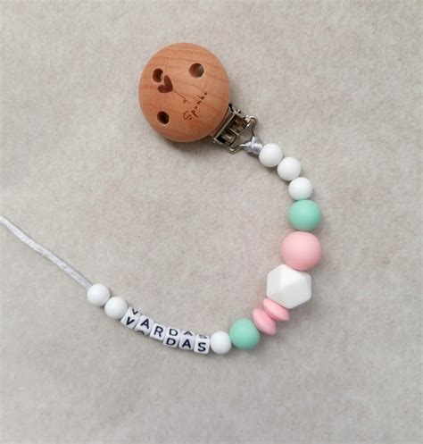 vaikiško čiulptuko laikiklio pavyzdys