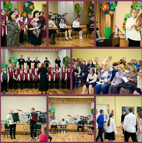 Mokiniai, dalyvaujantys krikštynų ceremonijoje