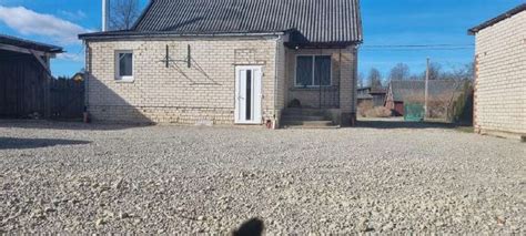 Palyginimas: Namas prieš butą