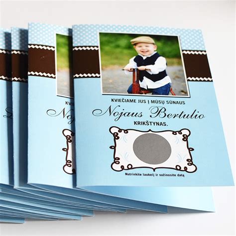 Originalūs krikštynų kvietimai ir atributika