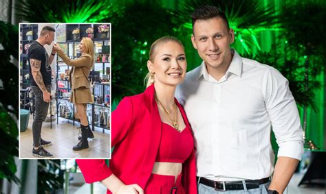 Edgaras Eidėjus su Natalija Bunkė ir sūnumi