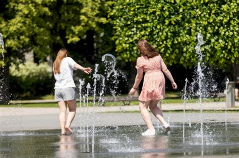Motinystės parama Lietuvoje per istoriją