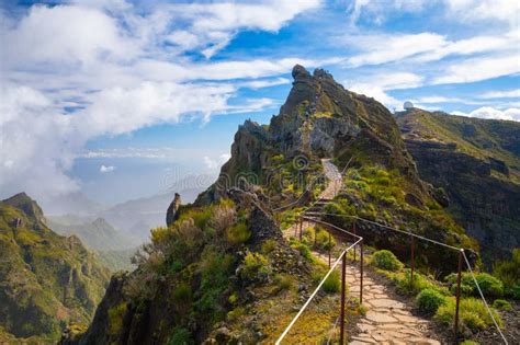 Saulėtekis ant Pico do Arieiro
