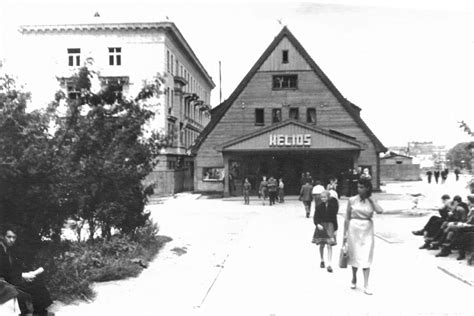 Istorinė nuotrauka ar piešinys su pirmojo Vilniaus kino teatro 