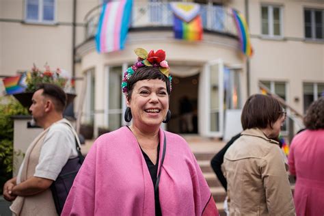Nomeda Marčėnaitė su anūke Frida
